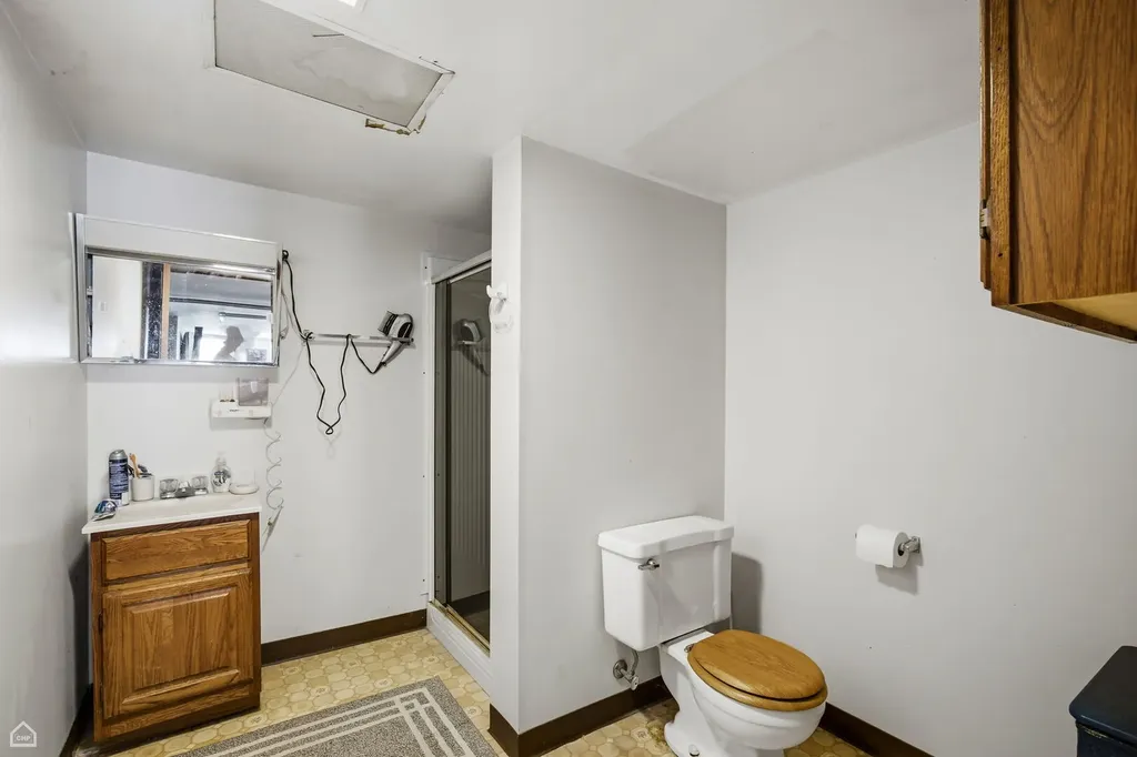 2211 West Cortez Street Chicago IL 60622