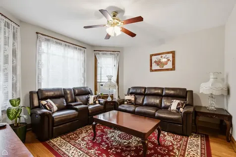 2211 West Cortez Street Chicago IL 60622