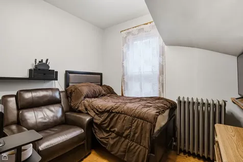 2211 West Cortez Street Chicago IL 60622