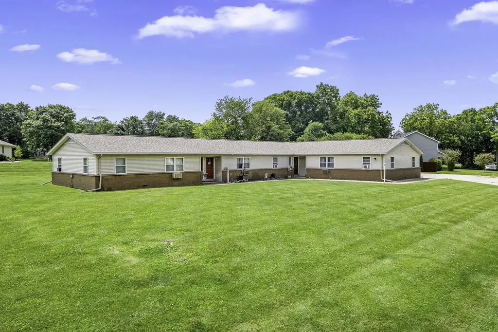 1620 Suydam Road Sandwich IL 60548