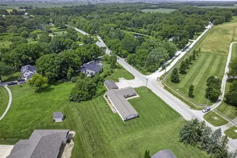 1620 Suydam Road Sandwich IL 60548
