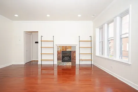 1348.5 West Estes Avenue Chicago IL 60626