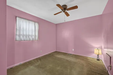 356 38TH Avenue East Moline IL 61244