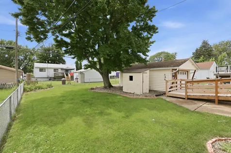 356 38TH Avenue East Moline IL 61244