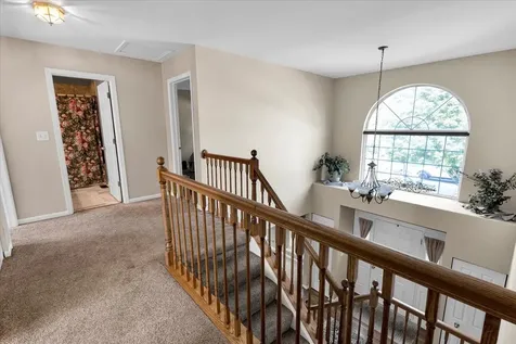 150 North Kingsway Drive Aurora IL 60506