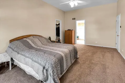 150 North Kingsway Drive Aurora IL 60506
