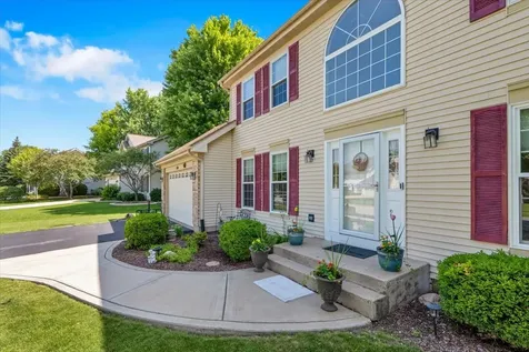150 North Kingsway Drive Aurora IL 60506