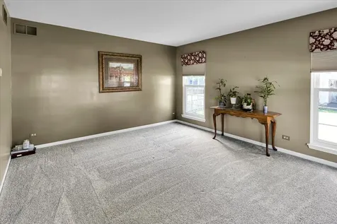 150 North Kingsway Drive Aurora IL 60506