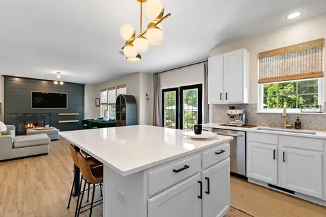 308 Buffalo Drive Elgin IL 60124
