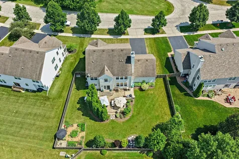 308 Buffalo Drive Elgin IL 60124