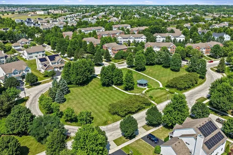 308 Buffalo Drive Elgin IL 60124