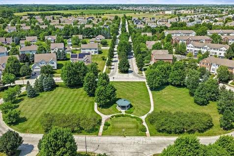 308 Buffalo Drive Elgin IL 60124