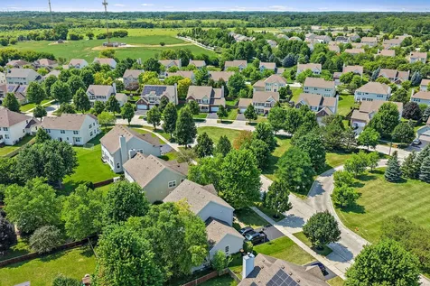 308 Buffalo Drive Elgin IL 60124