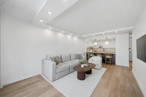 1560 North Sandburg Terrace Chicago IL 60610