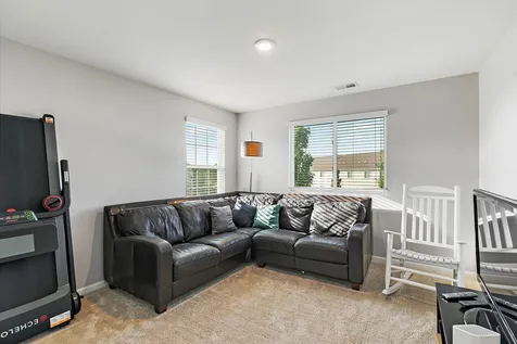 1154 Kingsmill Drive Algonquin IL 60102