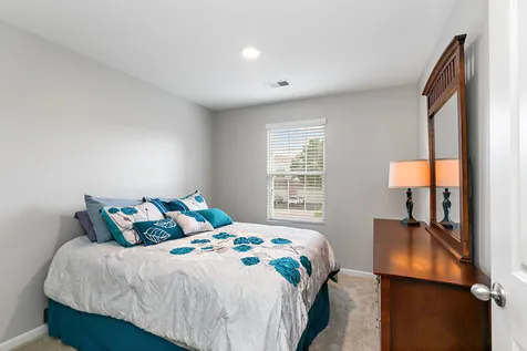 1154 Kingsmill Drive Algonquin IL 60102