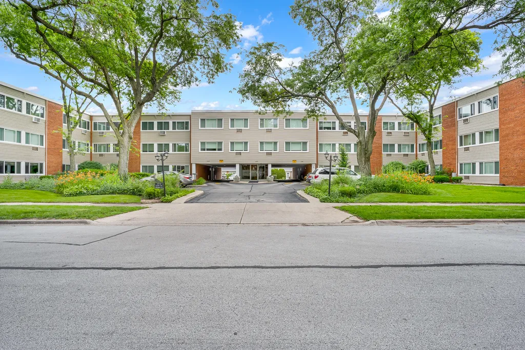 1139 Leavitt Avenue Flossmoor IL 60422
