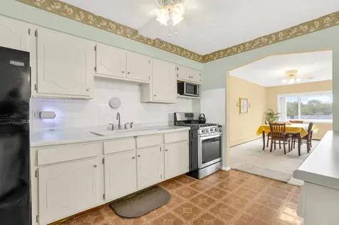 1139 Leavitt Avenue Flossmoor IL 60422