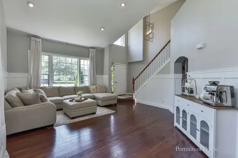 606 Berkshire Court Oswego IL 60543