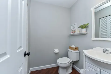 606 Berkshire Court Oswego IL 60543