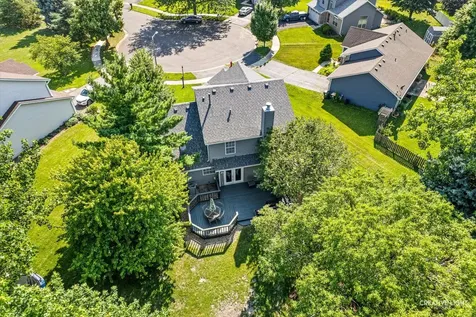 606 Berkshire Court Oswego IL 60543