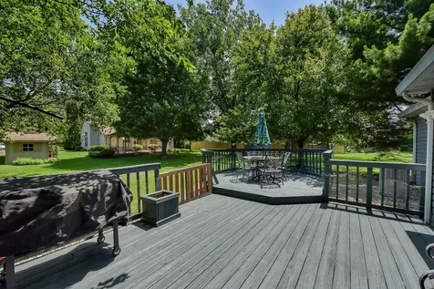 606 Berkshire Court Oswego IL 60543