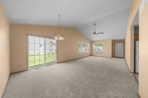 345B Warren Street Somonauk IL 60552