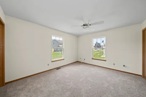 345B Warren Street Somonauk IL 60552