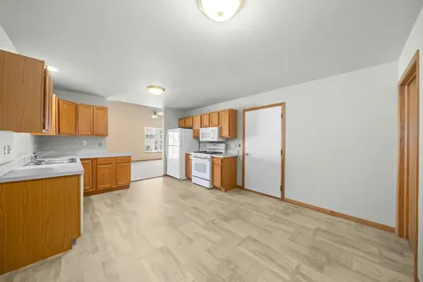 345B Warren Street Somonauk IL 60552