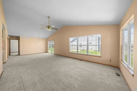 345B Warren Street Somonauk IL 60552