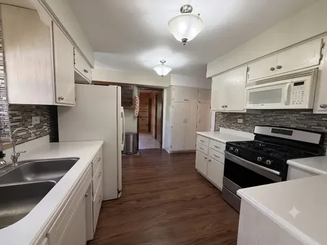 4437 Richmond Road Ringwood IL 60072