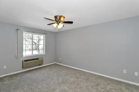 136 Bertram Drive Yorkville IL 60560