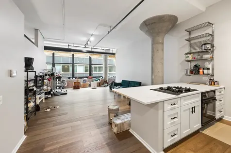 130 South Canal Street Chicago IL 60606