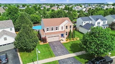 4534 Marquette Street Yorkville IL 60560