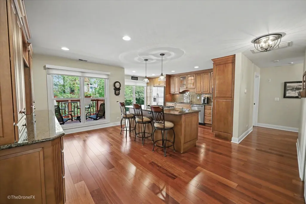 596 Harlowe Lane Naperville IL 60565