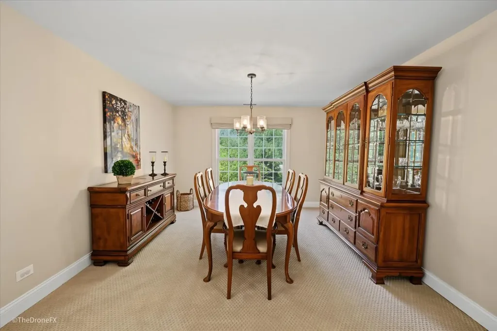596 Harlowe Lane Naperville IL 60565
