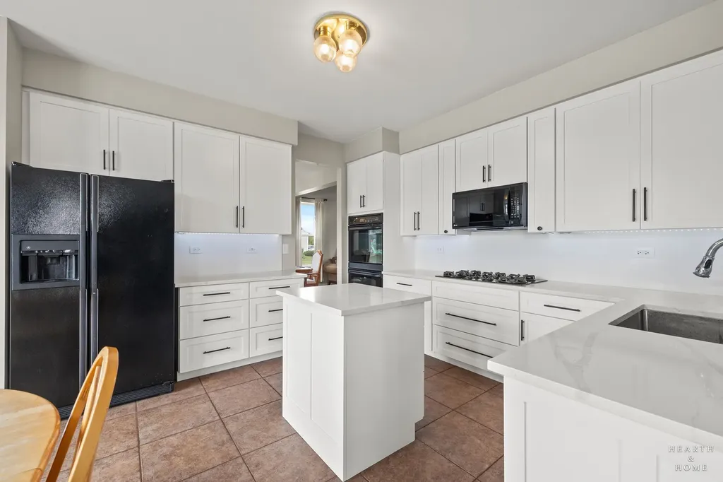 521 Winslow Way Lake In The Hills IL 60156