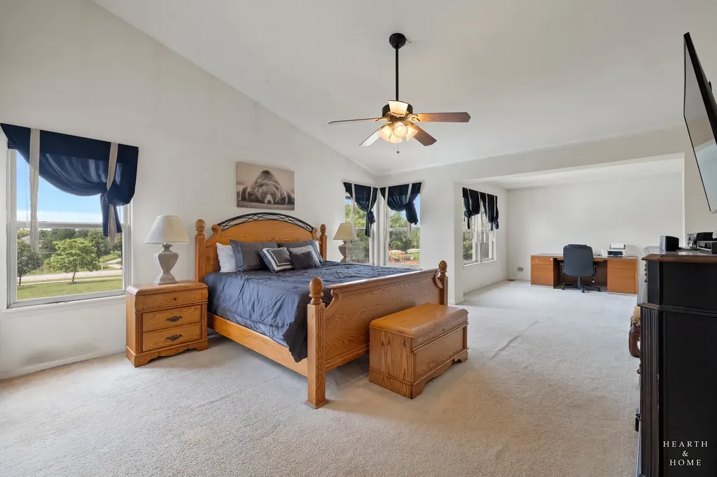 521 Winslow Way Lake In The Hills IL 60156