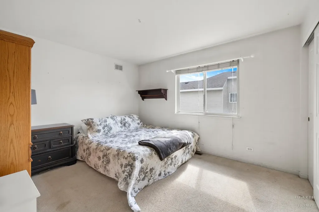 521 Winslow Way Lake In The Hills IL 60156