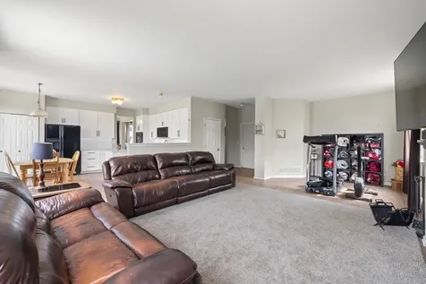 521 Winslow Way Lake In The Hills IL 60156