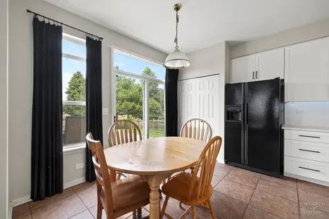 521 Winslow Way Lake In The Hills IL 60156