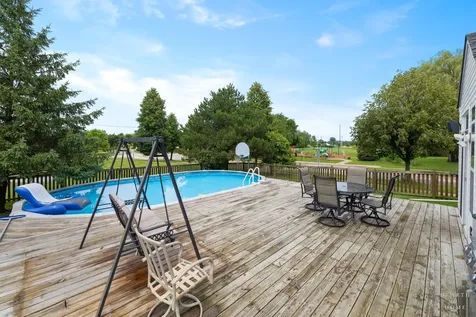 521 Winslow Way Lake In The Hills IL 60156