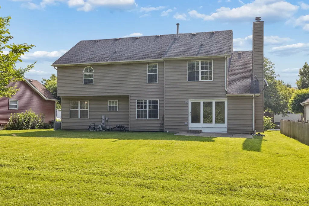 283 Meadowview Lane Aurora IL 60502