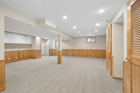 283 Meadowview Lane Aurora IL 60502