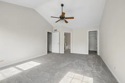283 Meadowview Lane Aurora IL 60502