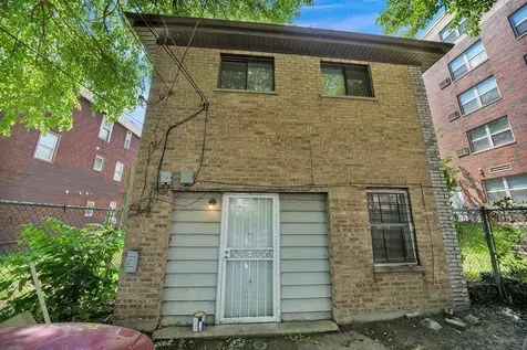 9117 South Brandon Avenue Chicago IL 60617
