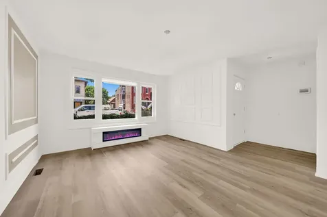 9117 South Brandon Avenue Chicago IL 60617
