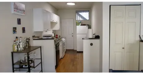 724 West Roscoe Street Chicago IL 60657