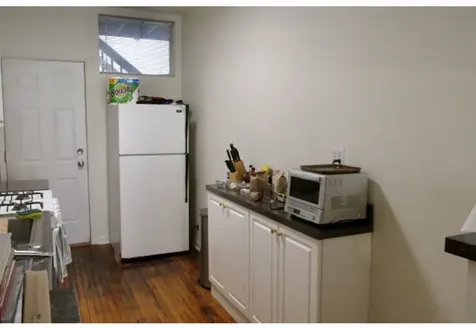 724 West Roscoe Street Chicago IL 60657