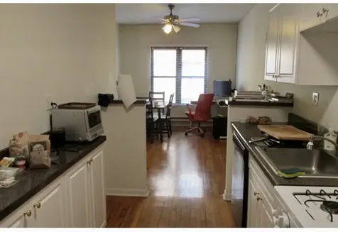 724 West Roscoe Street Chicago IL 60657
